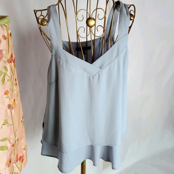 Banana Republic Tops - Banana Republic Size XS Sleeveless Top